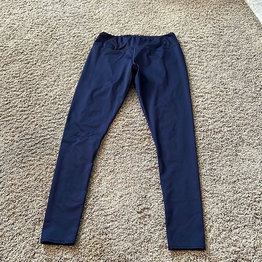 Navy leggings